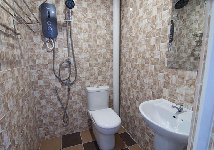 Bathroom 5, Hotel Sagittario, Kinta