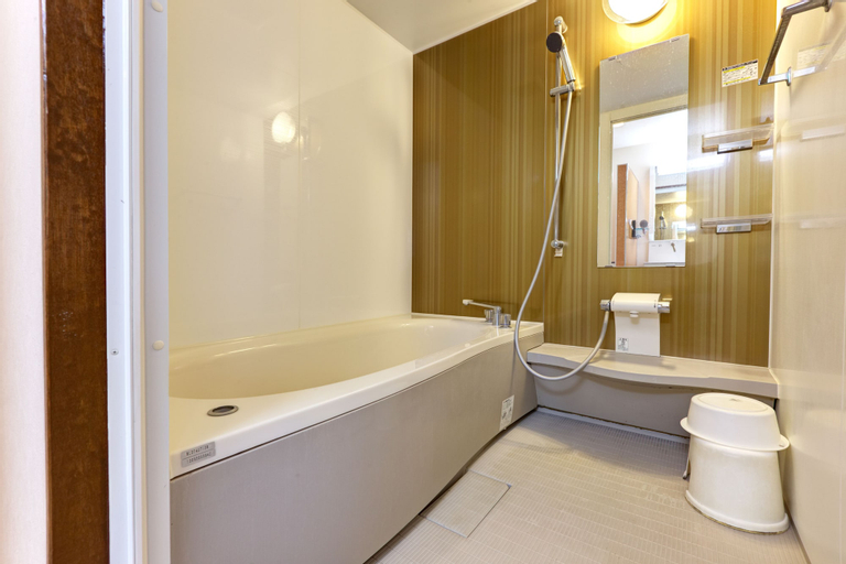 Bathroom 3