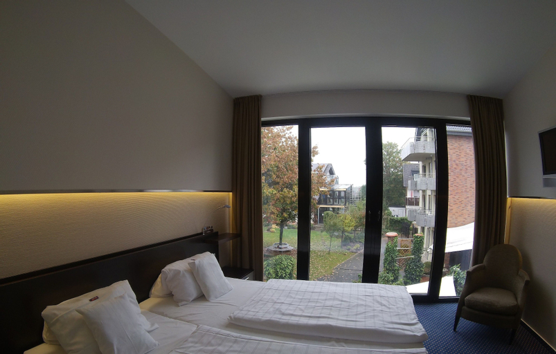 Bedroom 14