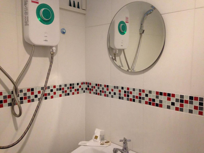 Bathroom 3, Get Guesthouse Hat Yai, Hat Yai