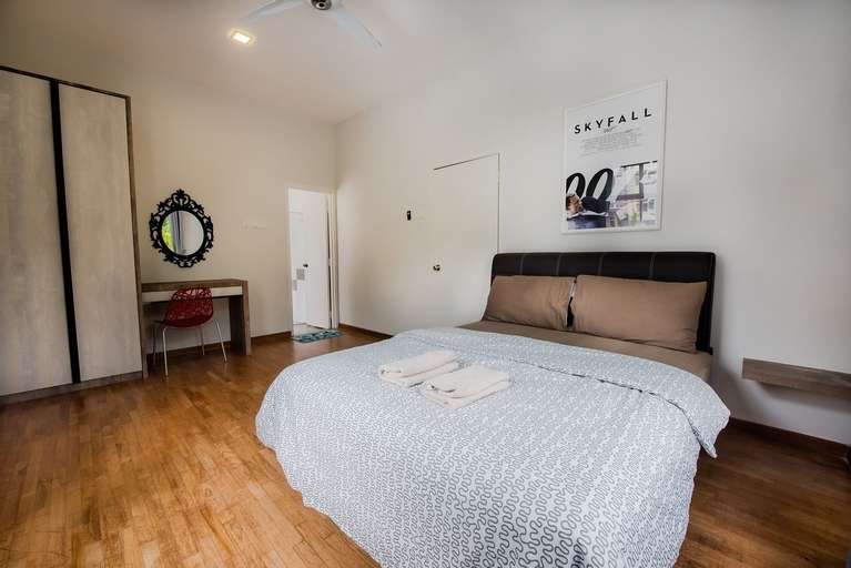 Bedroom 23