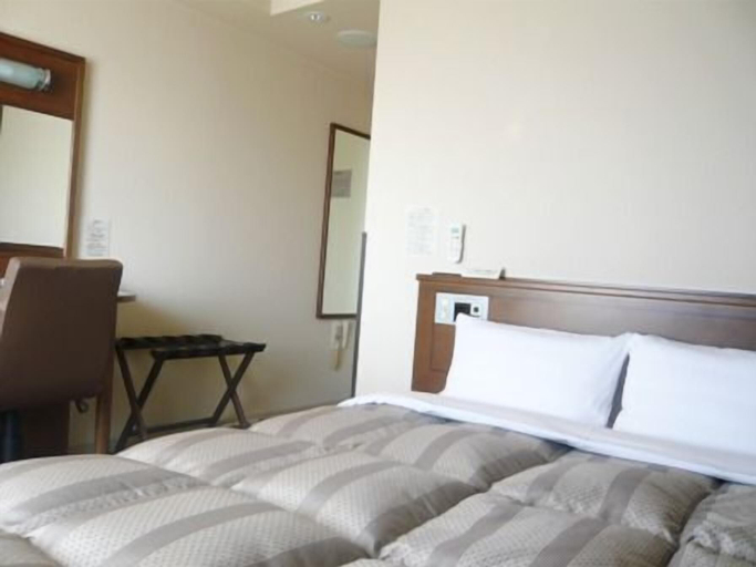 Bedroom 2, Hotel Route-Inn Koriyama Inter, Kōriyama