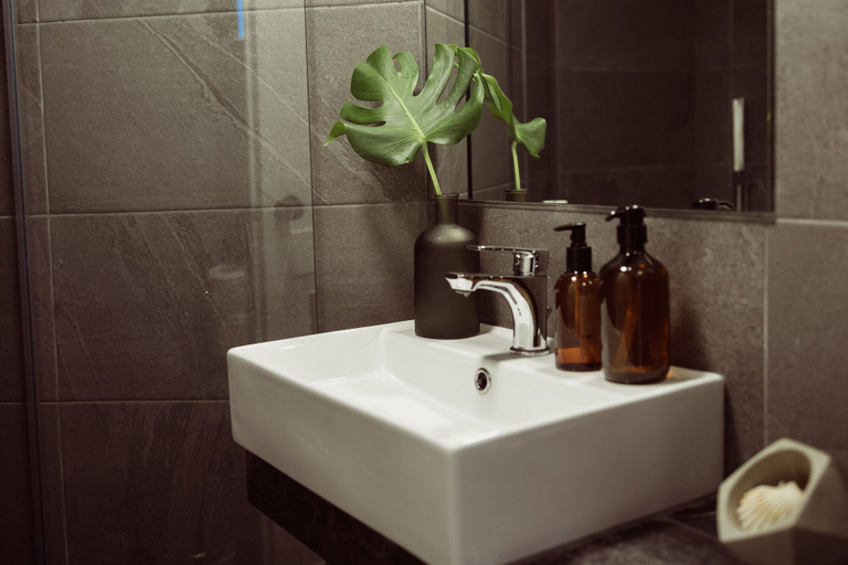 Bathroom 5, Giannoulis – Santa Marina Beach, Crete