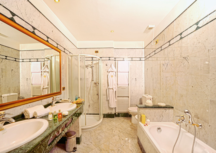 Bathroom 4, Hotel Aurora Terme, Padua