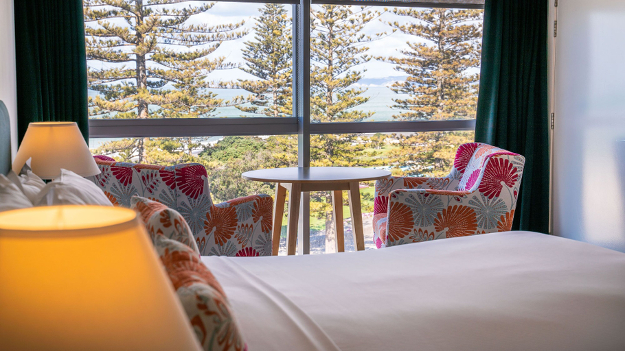 Bedroom 3, Scenic Hotel Te Pania, Napier