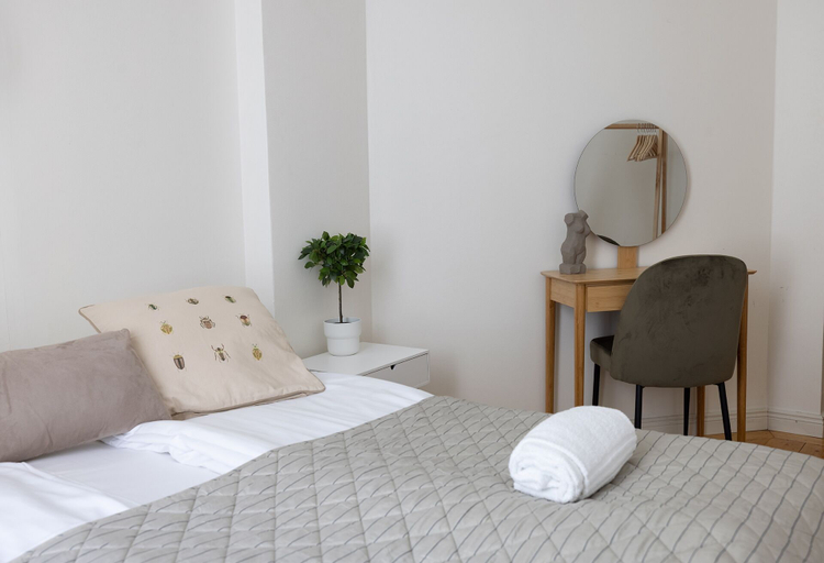 Bedroom 5, 2ndhomes Charming 2BR Home w Balcony, Uusimaa