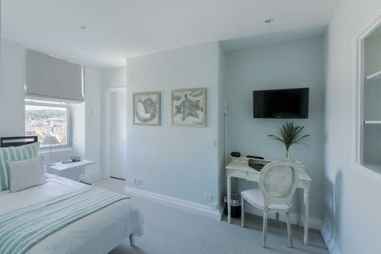 Bedroom 4, La Fregate Hotel