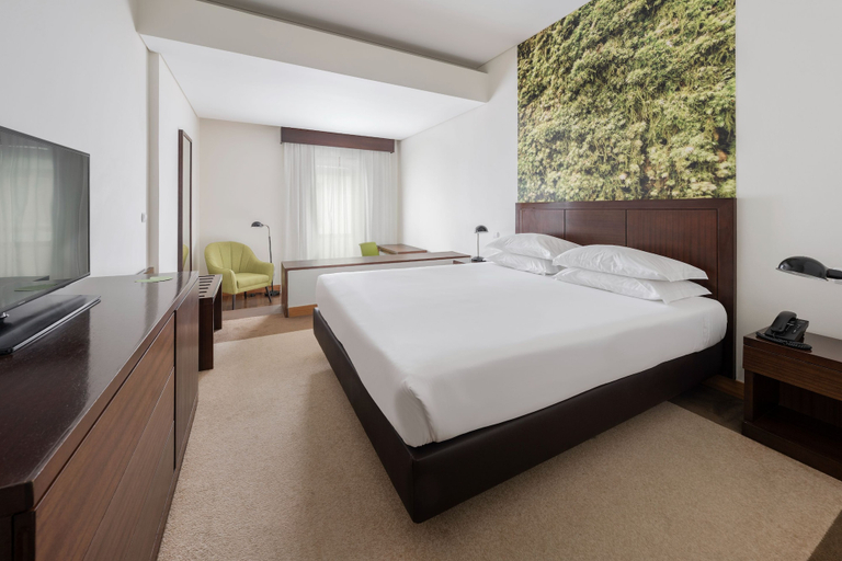 Bedroom 3, Neat Hotel Avenida, Ponta Delgada