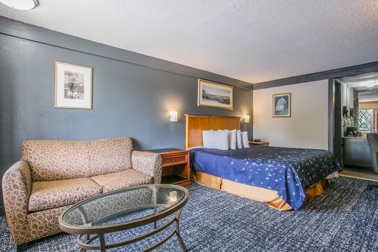 Bedroom 4, Scottish Inns Harrisburg Hershey South, York