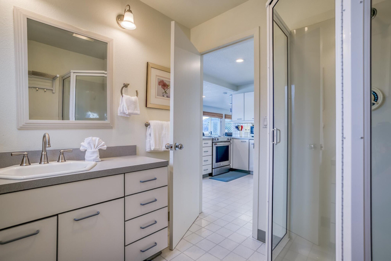 Bathroom 4, Coastal River Haven, Tillamook