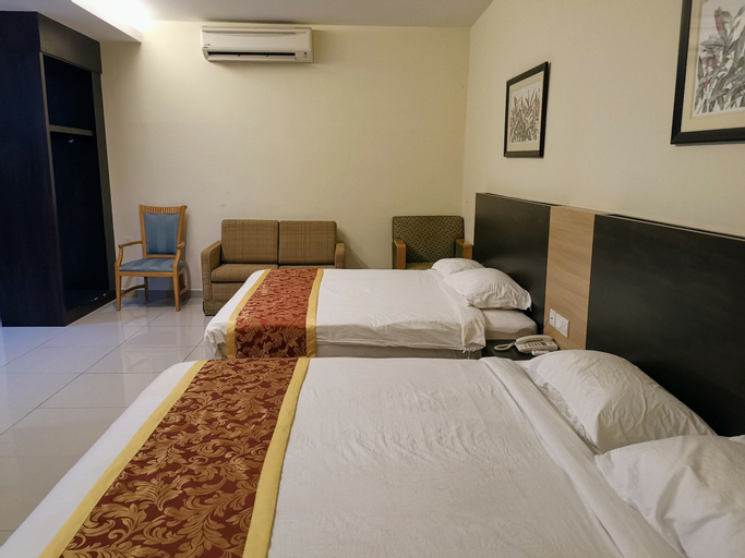 Bedroom 9