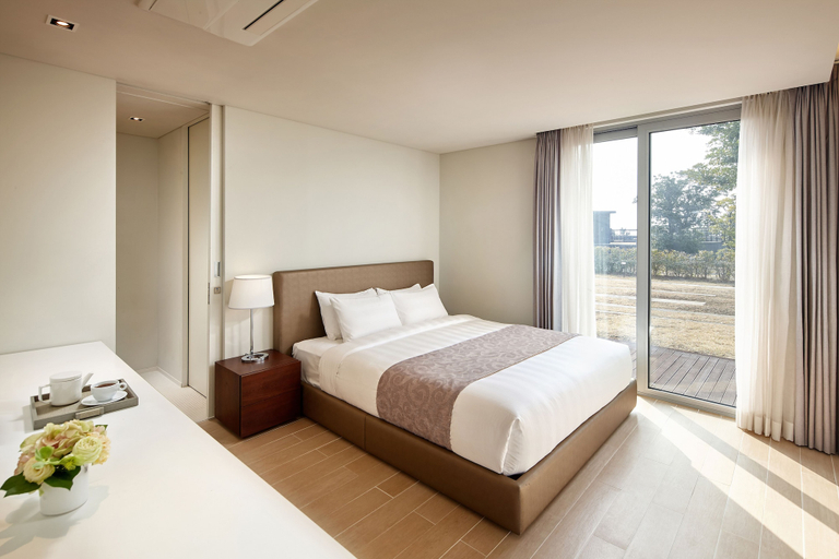 Bedroom 4, Lotte Resort Jeju Artvillas, Seogwipo