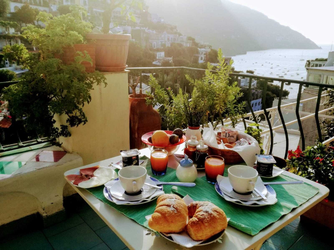 Food & Drinks, B&B Venus Inn Residence, Salerno