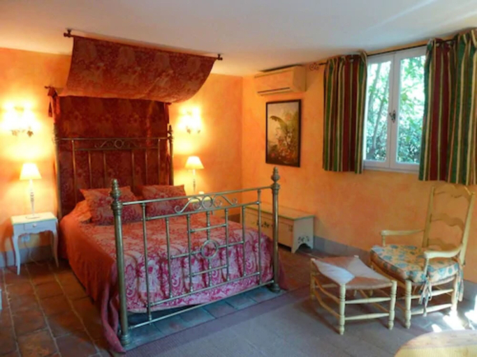 Bedroom 3, Hotel du Mas de la Chapelle, Bouches-du-Rhône
