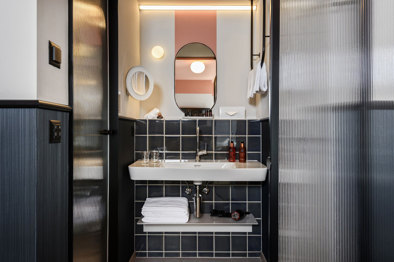 Bathroom 4, Sorell Boutique-Hotel City Weissenstein St. Gallen, Sankt Gallen