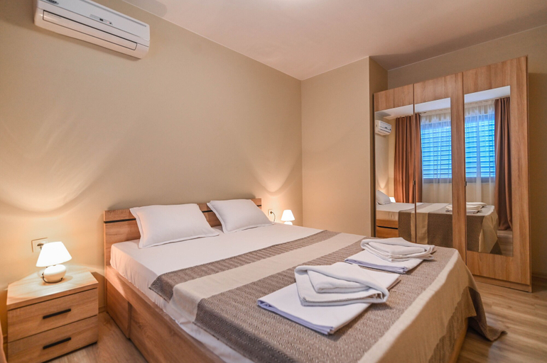 Bedroom 3, Apart-Hotel Onegin, Sozopol
