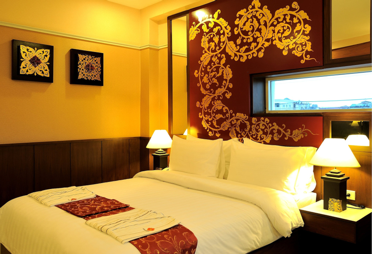 Bedroom 12