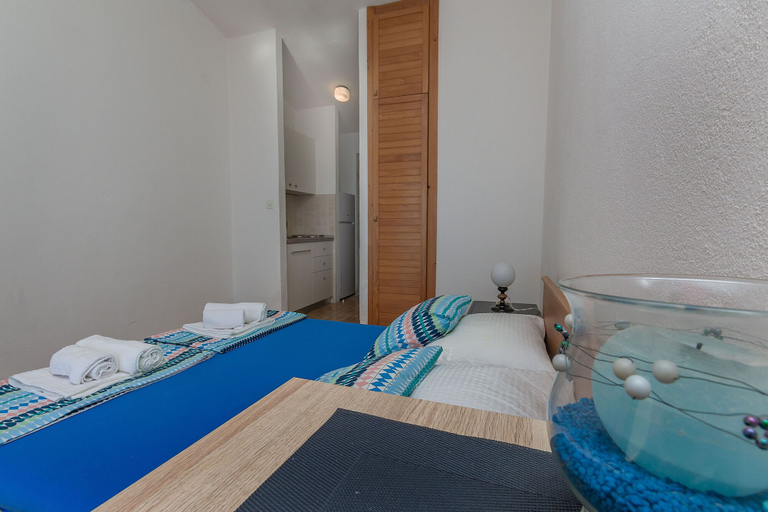 Bedroom 3, Apartments Maras, Omiš