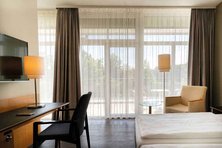 Bedroom 2, Seminaris Sunday Hotel Potsdam Babelsberg, Potsdam
