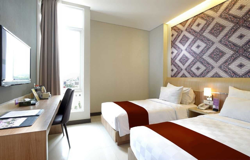 Bedroom 13