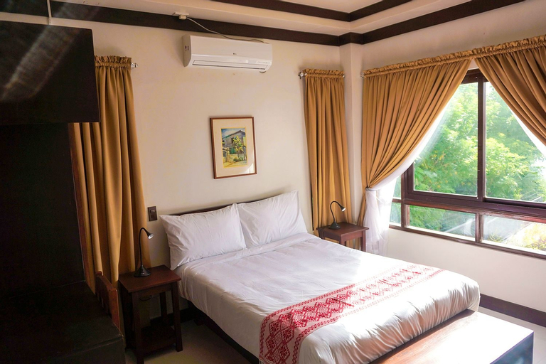 Bedroom 18