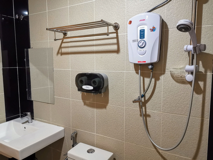 Bathroom 3