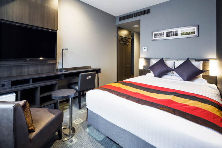Bedroom 12