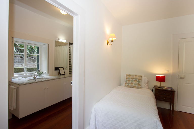 Bedroom 2, Quinta das Malvas, Funchal