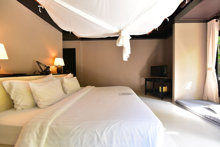 Bedroom 29