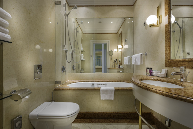 Bathroom 5, Le Palais Art Hotel Prague, Praha 2