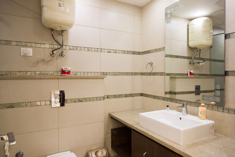 Bathroom 7