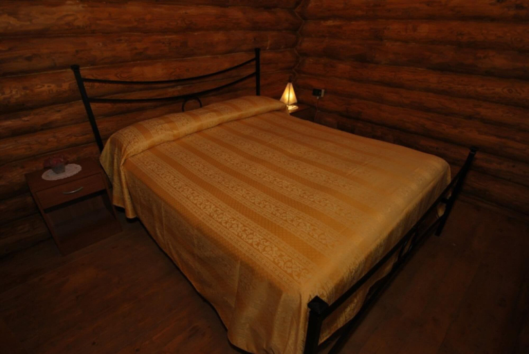 Bedroom 4, Chalet 4 Agriturismo, Pescara