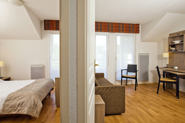 Bedroom 3, Residhome Le Carre d'Or Prevessin, Ain