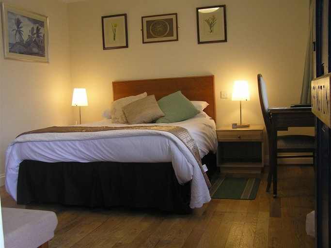 Bedroom 4, The Well guesthouse, Wiltshire