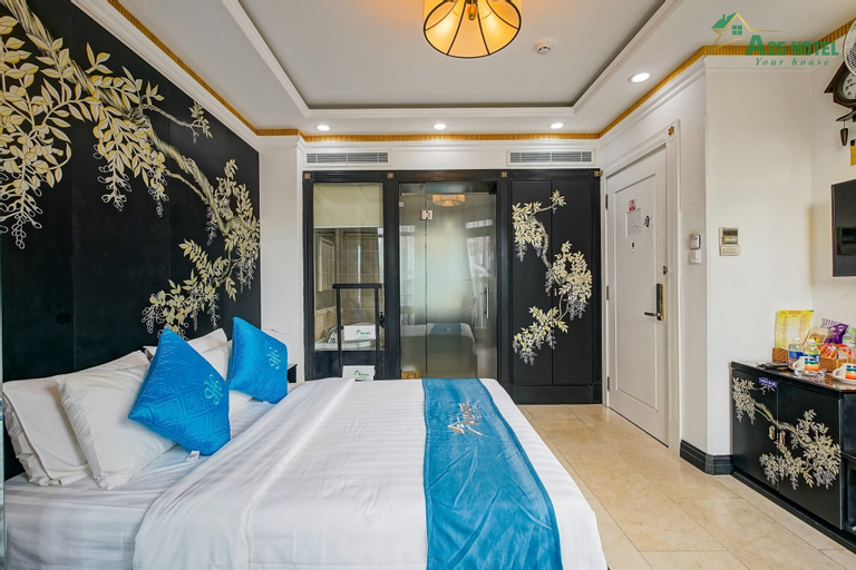 Bedroom 28