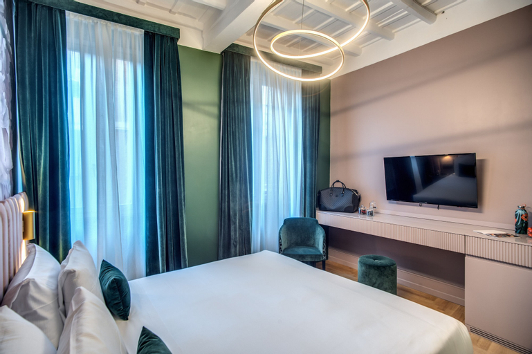 Bedroom 12