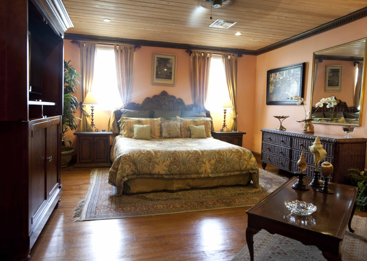 Bedroom 3, Graycliff Hotel And Restaurant