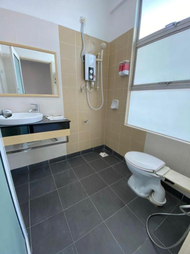 Bathroom 4, Havona Comfort @ Taman Tropika Kulai (Express Check-In), Kulaijaya