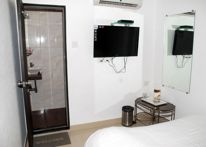 Bedroom 3, Hotel Fortune, Mumbai City