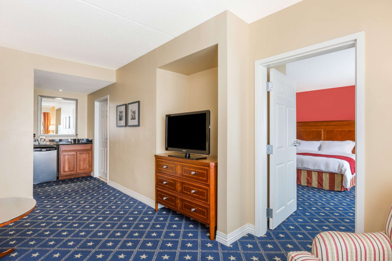 Bedroom 3, Wyndham Gettysburg Hotel & Conference Center, Adams