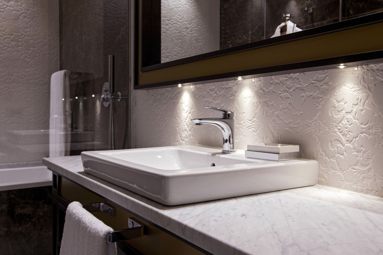 Bathroom 4, Hotel Palazzo Doglio, Cagliari
