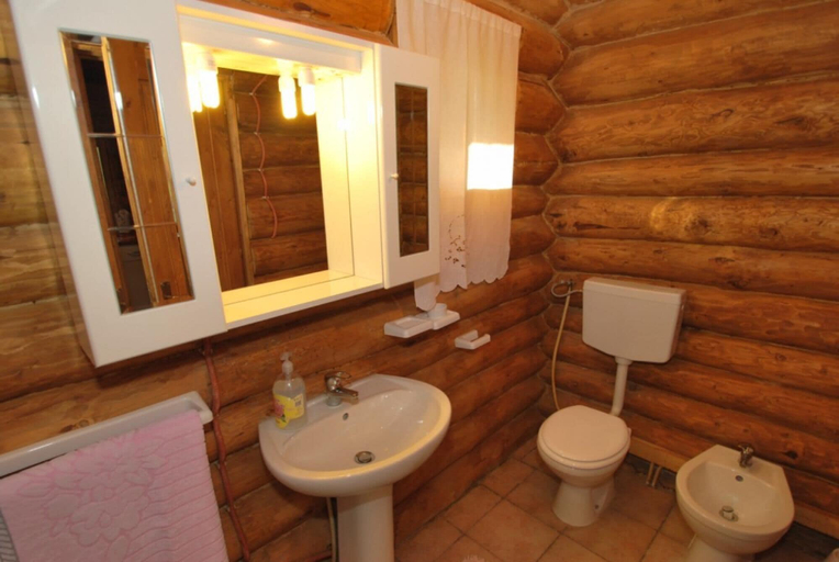 Bathroom, Chalet 4 Agriturismo, Pescara