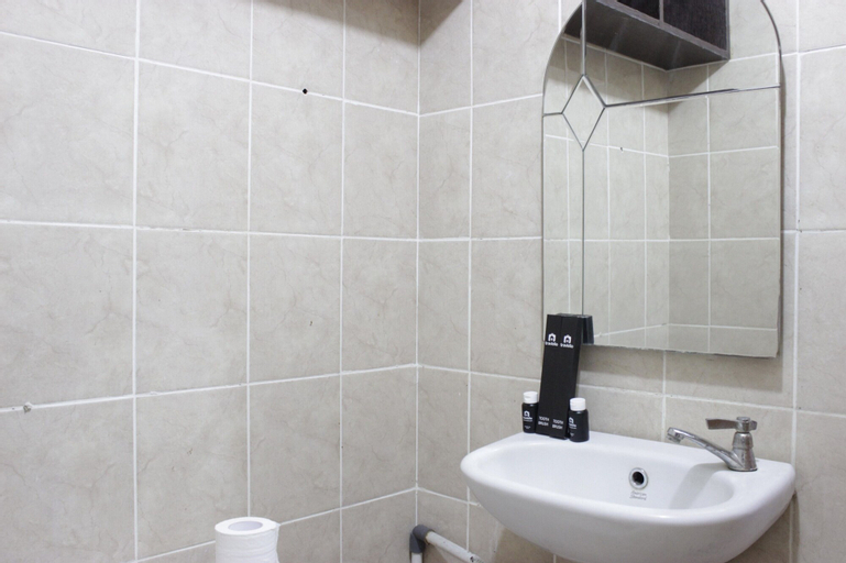 Bathroom 5