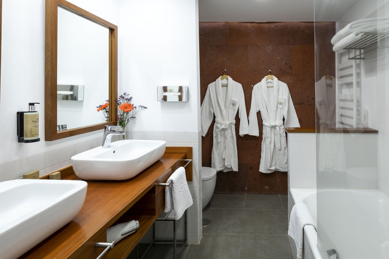 Bathroom 5, Parador de La Gomera, Santa Cruz de Tenerife