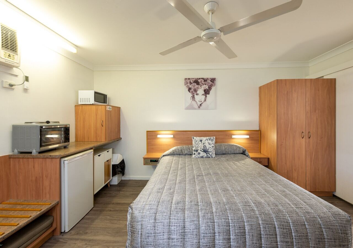 Bedroom 5