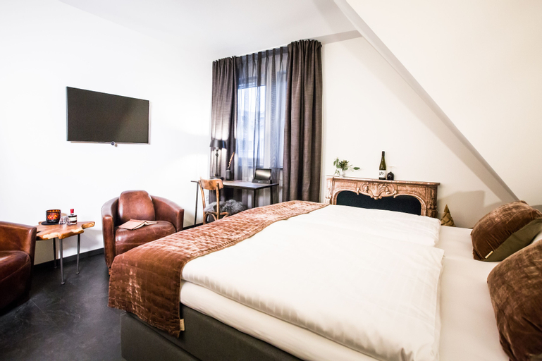 Bedroom 19