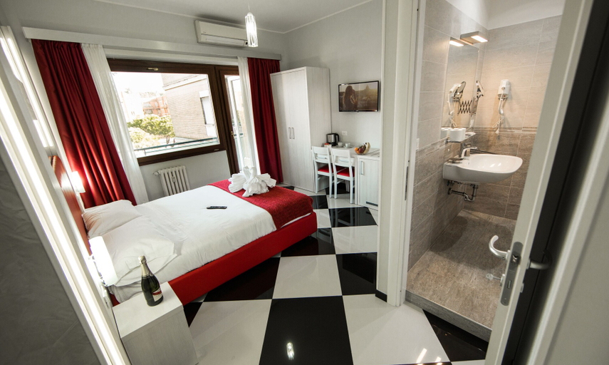 Bedroom 3, Star of Rome, Rome