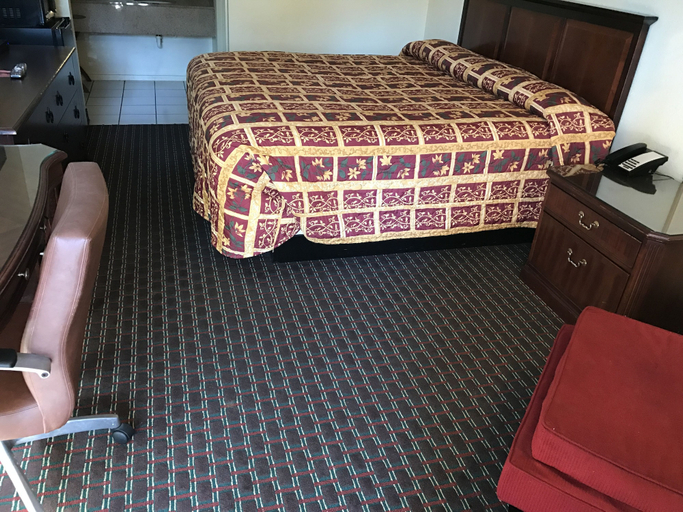 Bedroom 2, Knights Inn Augusta at Deans Bridge Rd, Richmond