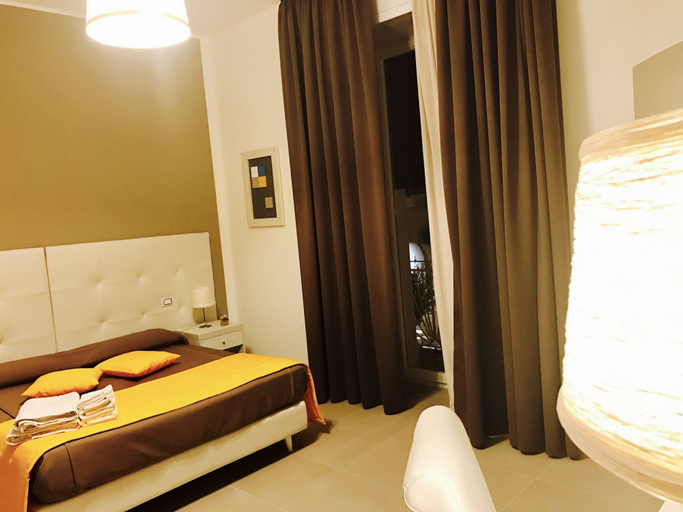 Bedroom 3, B&B Le Residenze, Bari