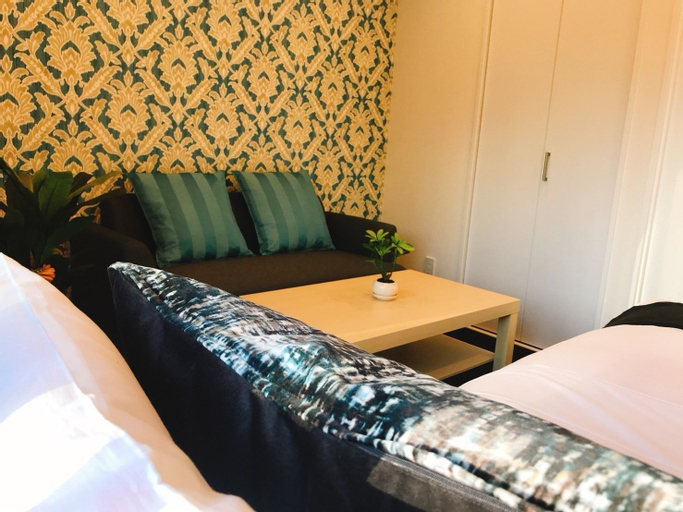 Bedroom 13